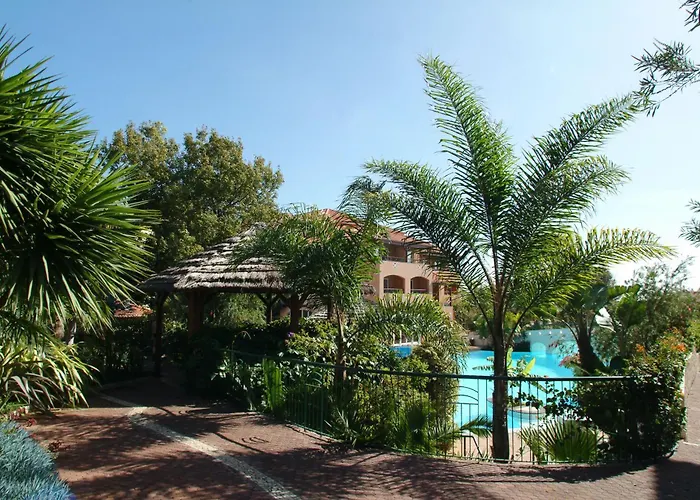 Pestana Village Garden Hotel