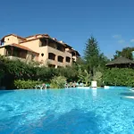 Pestana Village Garden Hotel 